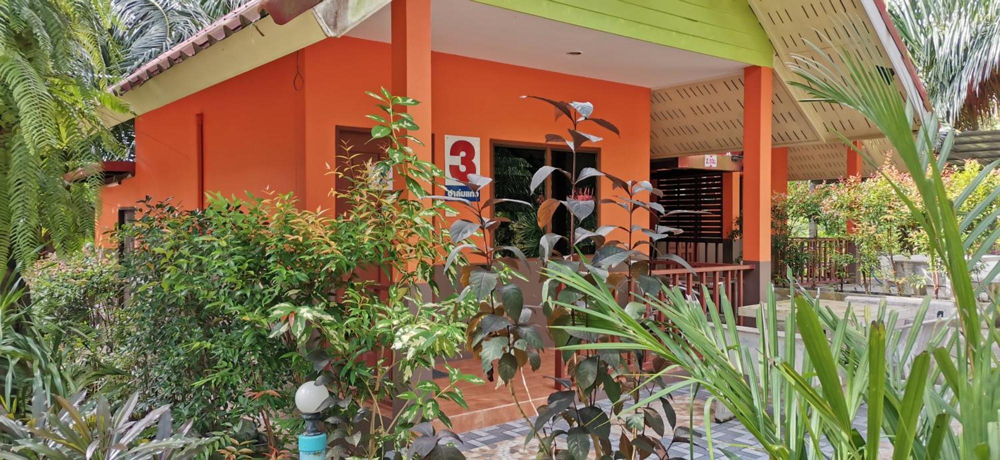 Palm Kaew Resort Krabi town Buitenkant foto