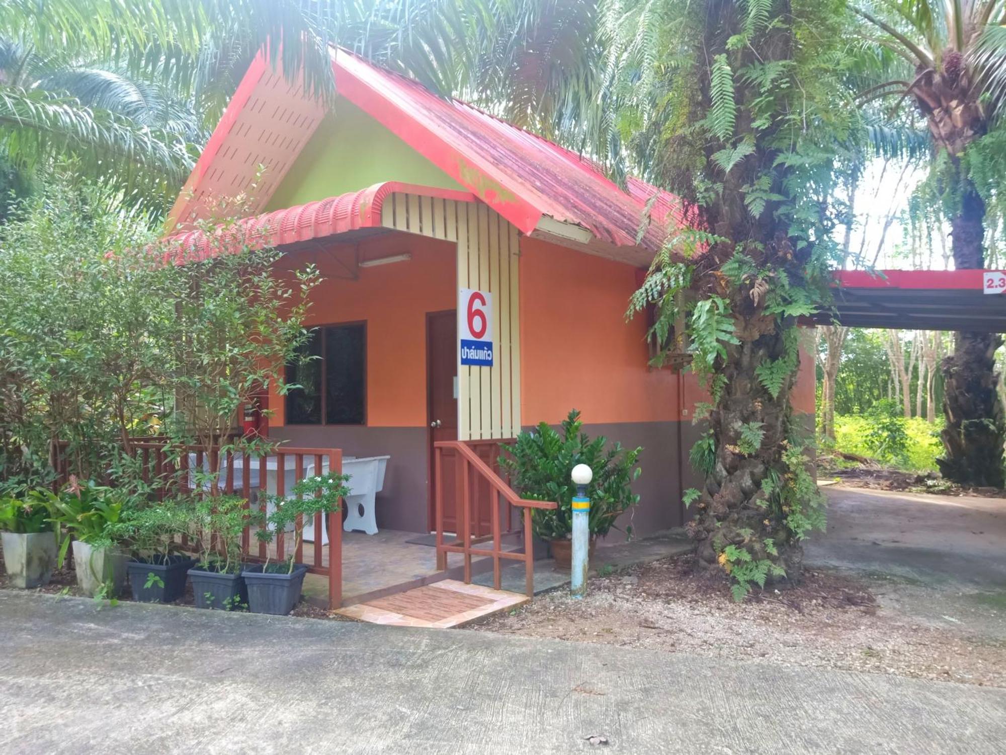 Palm Kaew Resort Krabi town Buitenkant foto